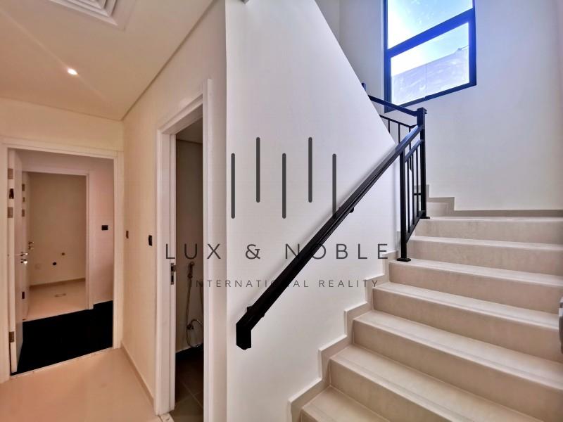 3 bed, 5 bath Villa for rent in Primrose, Damac Hills 2, Dubai for price AED 80000 yearly 