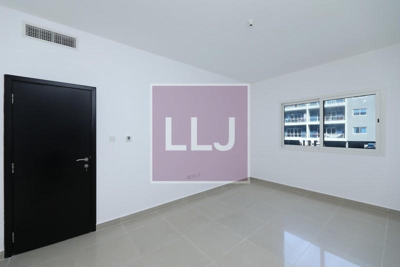 2 bed, 3 bath Hotel & Hotel Apartment for rent in Reef Residence, District 13, Jumeirah Village Circle, Dubai for price AED 58000 yearly 