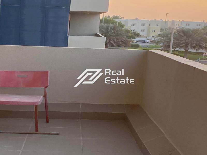 3 bed, 4 bath Apartment for rent in Reef Residence, District 13, Jumeirah Village Circle, Dubai for price AED 80000 yearly 