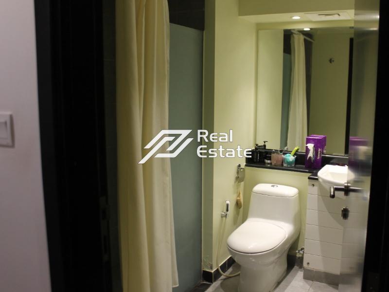 3 bed, 4 bath Apartment for sale in Reef Residence, District 13, Jumeirah Village Circle, Dubai for price AED 1050000 
