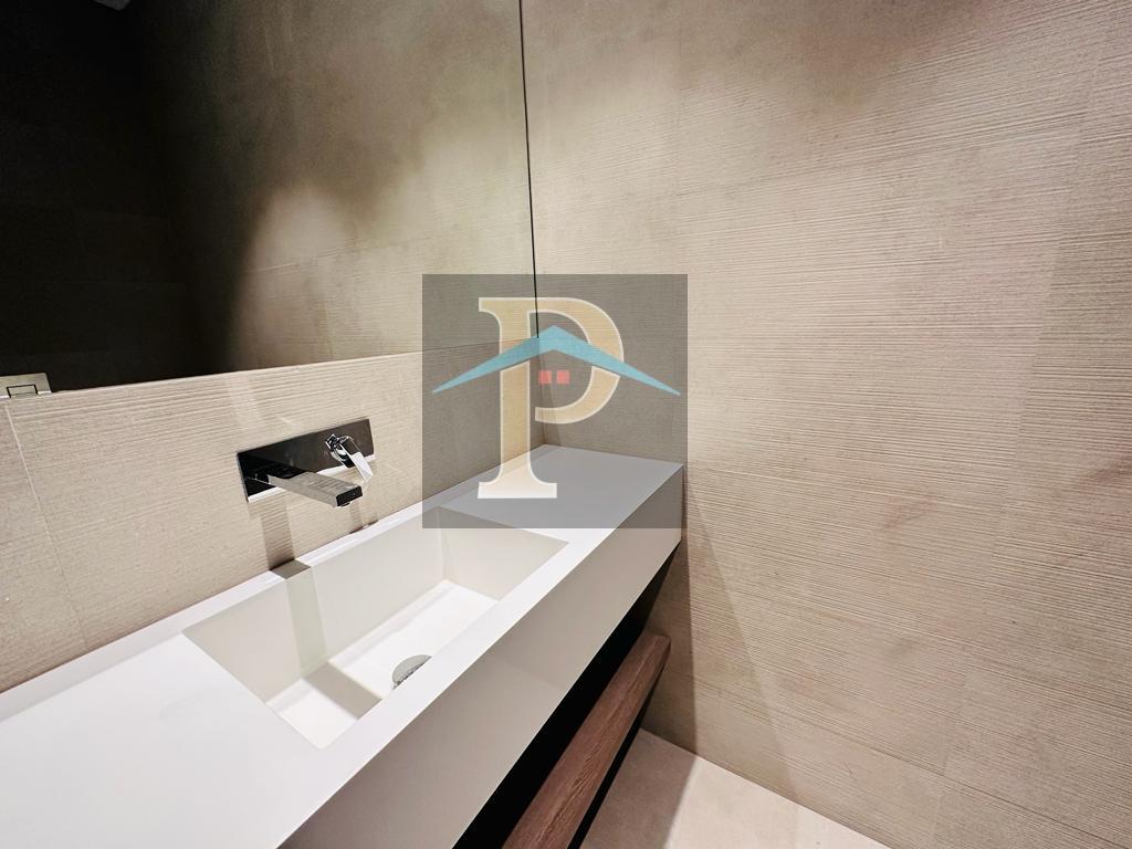 1 bed, 2 bath Apartment for rent in One Business Bay, Business Bay, Dubai for price AED 98000 yearly 