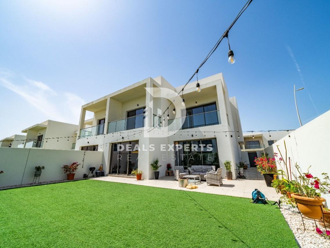3 bed, 4 bath Villa for sale in Yas Acres, Yas Island, Abu Dhabi for price AED 4500000 