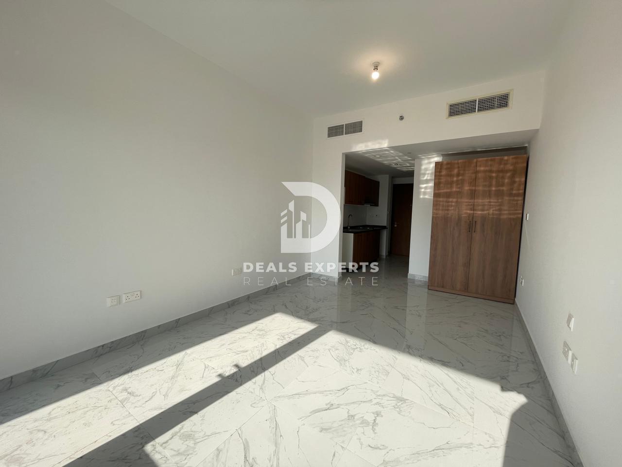 1 bath Apartment for rent in Oasis 1, Oasis Residences, Masdar City, Abu Dhabi for price AED 43000 yearly 