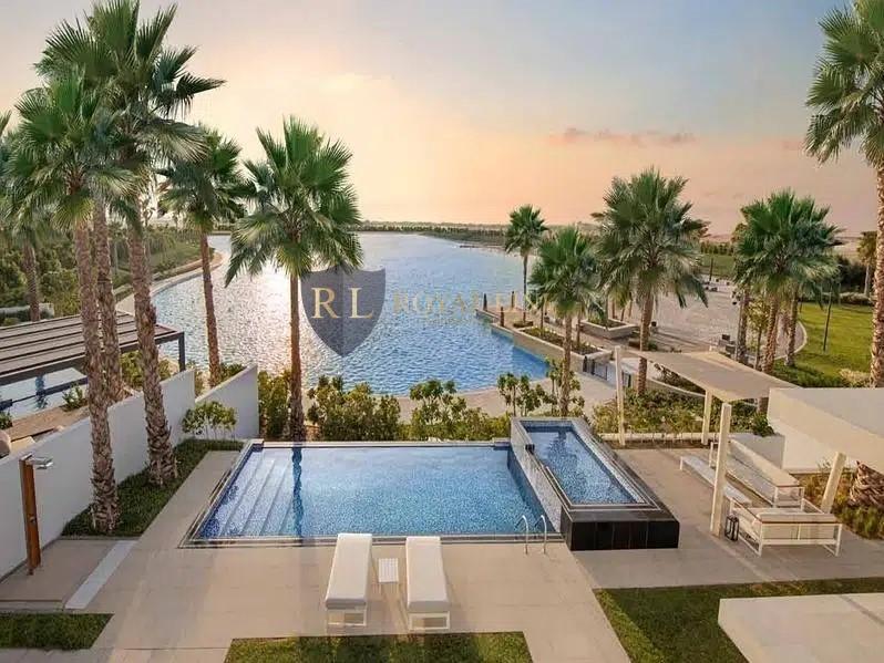 3 bed, 4 bath Villa for sale in Delano Dubai, The Crescent, Palm Jumeirah, Dubai for price AED 2800000 