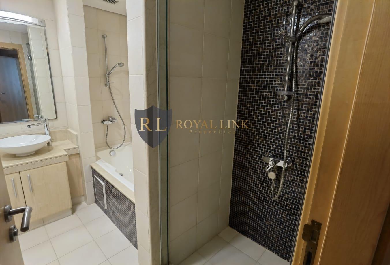 2 bed, 3 bath Apartment for rent in Al Das, Shoreline Apartments, Palm Jumeirah, Dubai for price AED 210000 yearly 