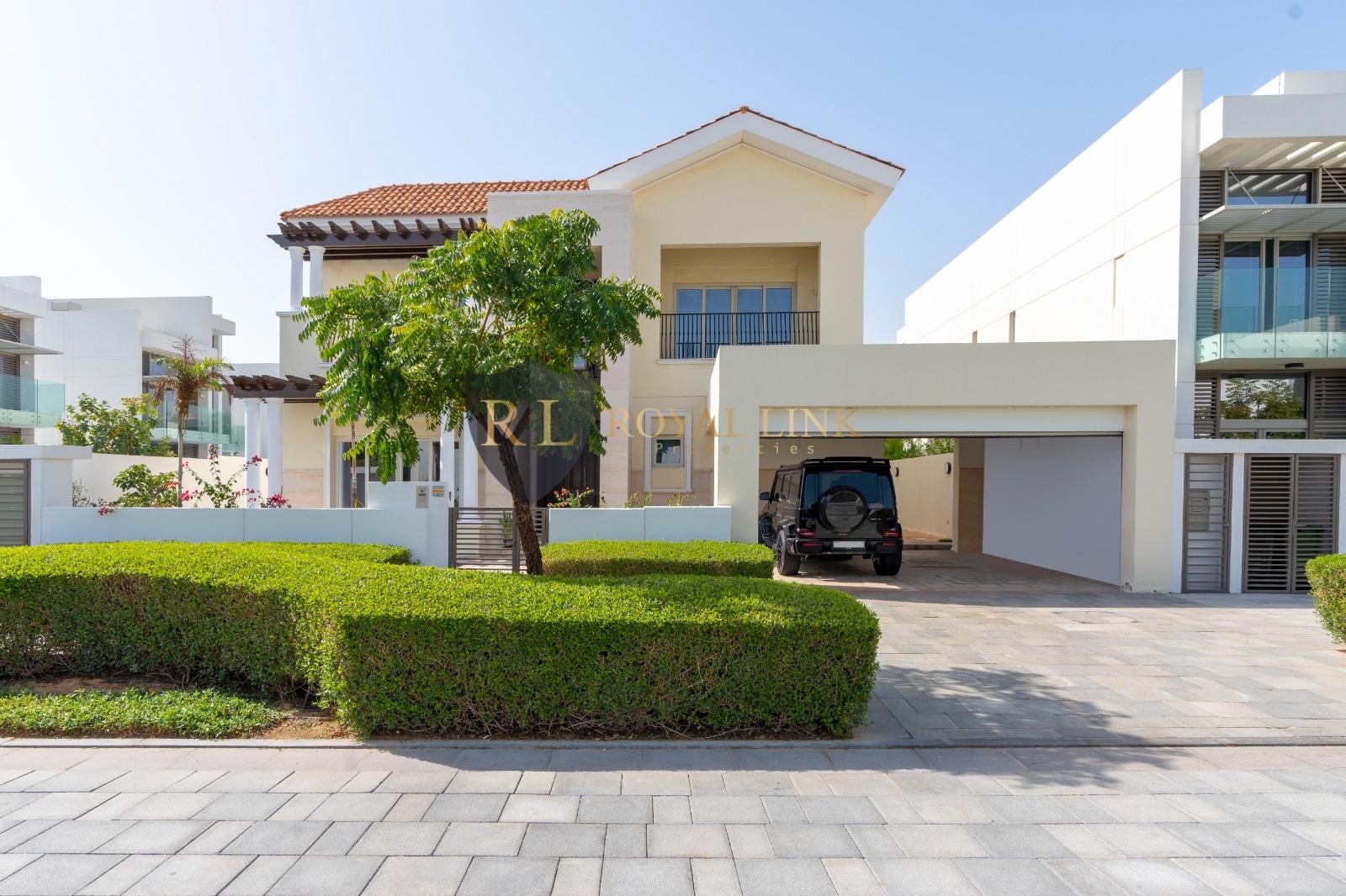 4 bed, 6 bath Villa for sale in The Residences at District One, Mohammed Bin Rashid City, Dubai for price AED 19500000 